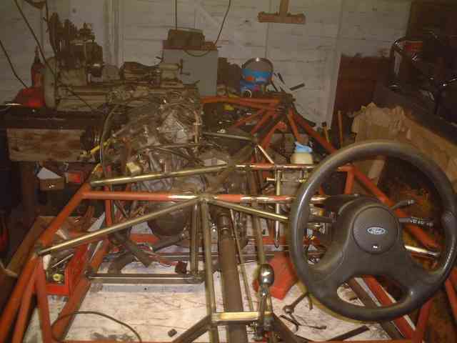 Rescued attachment Centre chassis 12 feb 2006.JPG